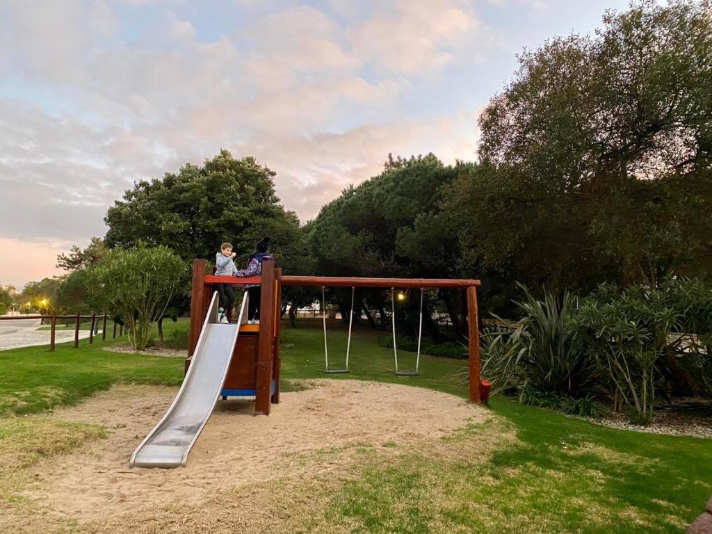 Golf & Praia Del Rey - Obidos -6 Hospedes Экстерьер фото